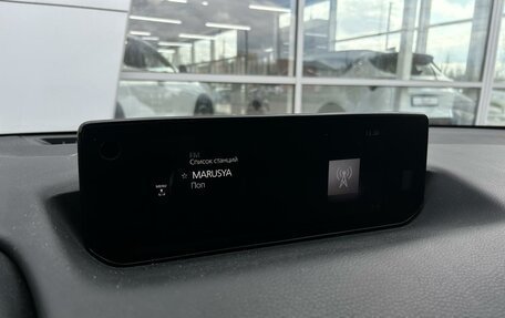 Mazda MX-30, 2020 год, 2 200 000 рублей, 15 фотография