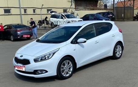 KIA cee'd III, 2013 год, 1 010 000 рублей, 1 фотография