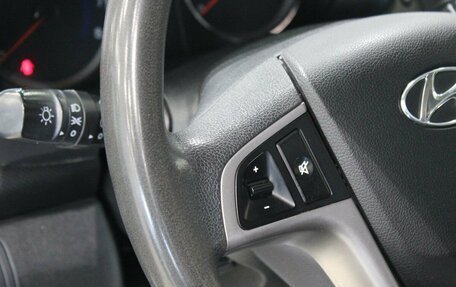 Hyundai Solaris II рестайлинг, 2015 год, 790 000 рублей, 13 фотография