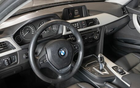 BMW 3 серия, 2016 год, 1 800 000 рублей, 5 фотография