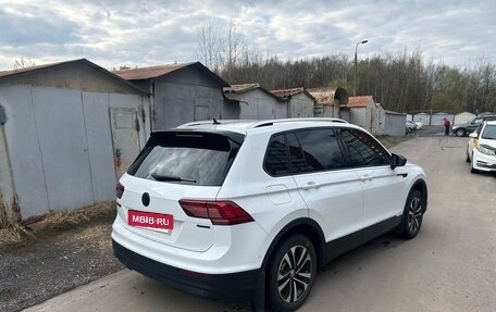Volkswagen Tiguan II, 2019 год, 2 500 000 рублей, 5 фотография