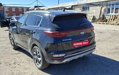 KIA Sportage IV рестайлинг, 2018 год, 1 950 000 рублей, 3 фотография