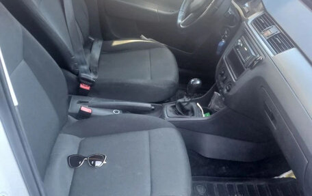 Skoda Rapid I, 2014 год, 512 000 рублей, 5 фотография