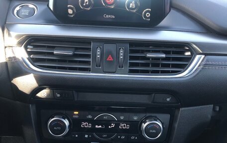 Mazda 6, 2017 год, 2 230 000 рублей, 13 фотография