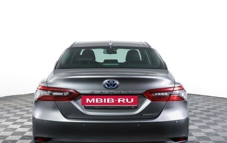 Toyota Camry, 2022 год, 3 390 000 рублей, 6 фотография