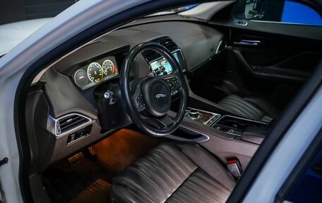 Jaguar F-Pace, 2016 год, 2 900 000 рублей, 11 фотография