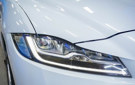 Jaguar F-Pace, 2016 год, 2 900 000 рублей, 18 фотография