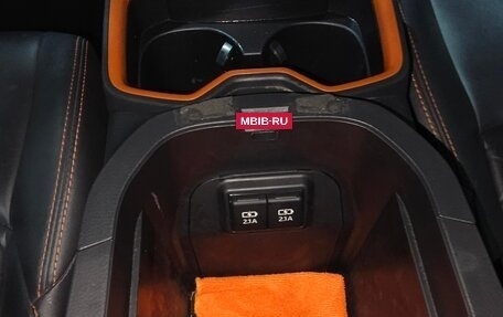 Toyota RAV4, 2019 год, 31 фотография