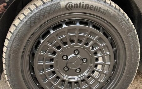 Mercedes-Benz V-Класс, 2024 год, 24 800 000 рублей, 4 фотография