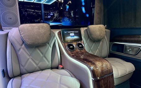 Mercedes-Benz V-Класс, 2024 год, 24 800 000 рублей, 11 фотография