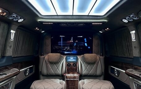 Mercedes-Benz V-Класс, 2024 год, 24 800 000 рублей, 27 фотография