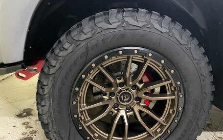 Toyota Land Cruiser Prado 150 рестайлинг 2, 2015 год, 5 800 000 рублей, 13 фотография