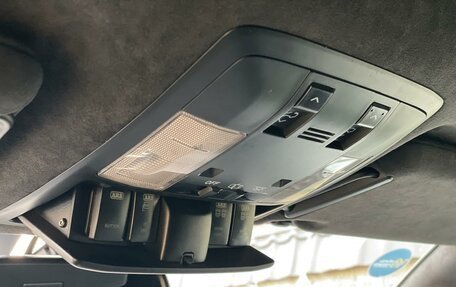 Toyota Land Cruiser Prado 150 рестайлинг 2, 2015 год, 5 800 000 рублей, 9 фотография