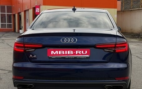 Audi A4, 2019 год, 2 450 000 рублей, 5 фотография