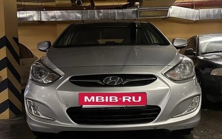 Hyundai Accent IV, 2011 год, 830 000 рублей, 11 фотография