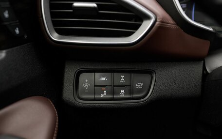 Hyundai Santa Fe IV, 2018 год, 3 142 000 рублей, 16 фотография