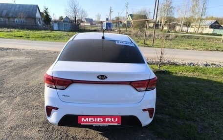 KIA Rio IV, 2018 год, 1 260 000 рублей, 2 фотография