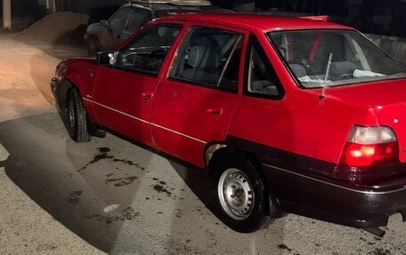 Daewoo Nexia I рестайлинг, 1997 год, 67 000 рублей, 3 фотография