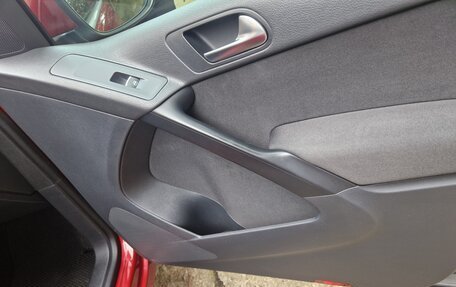 Volkswagen Tiguan I, 2010 год, 1 350 000 рублей, 18 фотография