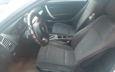 BMW 1 серия, 2011 год, 580 000 рублей, 13 фотография