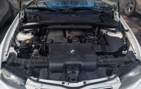 BMW 1 серия, 2011 год, 580 000 рублей, 14 фотография