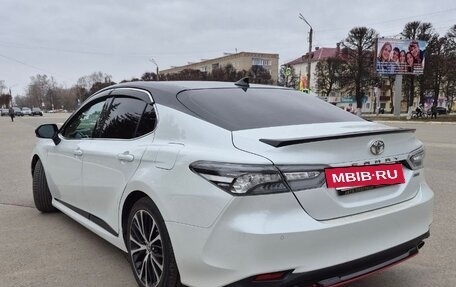 Toyota Camry, 2020 год, 2 980 000 рублей, 5 фотография