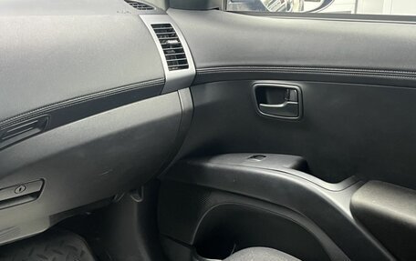 Mitsubishi Outlander III рестайлинг 3, 2010 год, 1 090 000 рублей, 16 фотография