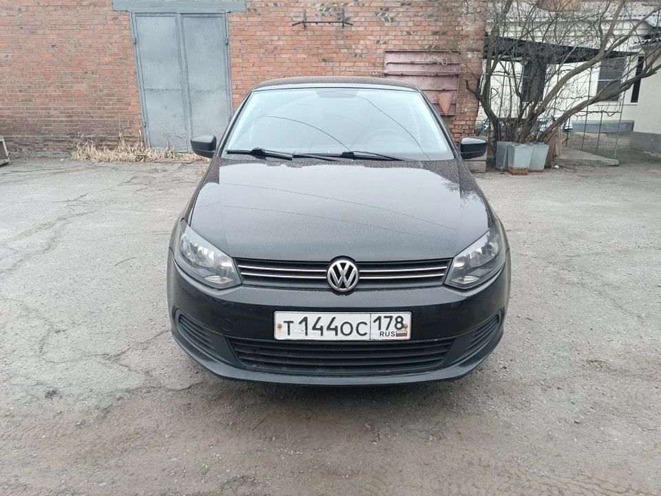 Volkswagen Polo V, 2013 год, 620 000 рублей, 2 фотография