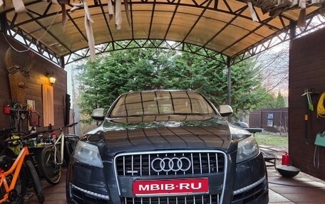 Audi Q7, 2010 год, 1 550 000 рублей, 1 фотография