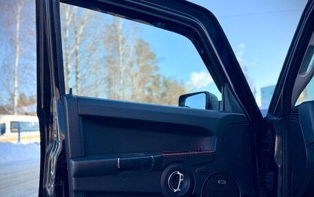 Jeep Commander, 2008 год, 1 650 000 рублей, 22 фотография