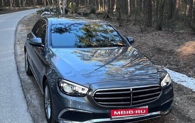 Mercedes-Benz E-Класс, 2021 год, 5 750 000 рублей, 1 фотография