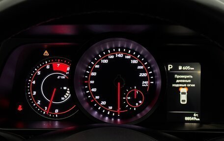 Hyundai Elantra, 2021 год, 1 790 000 рублей, 10 фотография