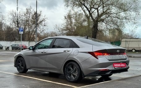 Hyundai Elantra, 2021 год, 1 790 000 рублей, 24 фотография