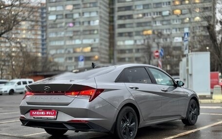 Hyundai Elantra, 2021 год, 1 790 000 рублей, 26 фотография