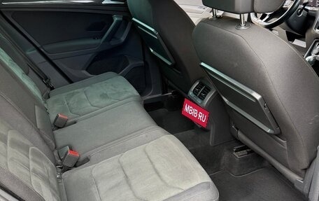 Volkswagen Tiguan II, 2018 год, 2 650 000 рублей, 11 фотография