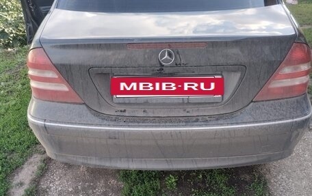 Mercedes-Benz C-Класс, 2006 год, 800 000 рублей, 8 фотография