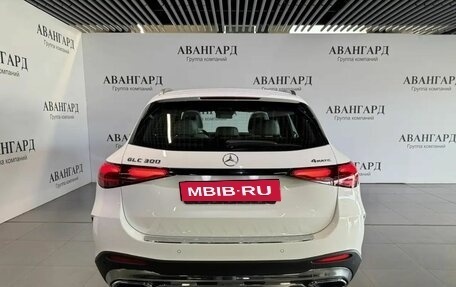 Mercedes-Benz GLC, 2025 год, 9 700 000 рублей, 4 фотография