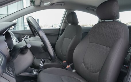 KIA Rio III рестайлинг, 2017 год, 810 000 рублей, 13 фотография