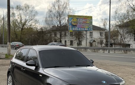 BMW 1 серия, 2006 год, 690 000 рублей, 3 фотография