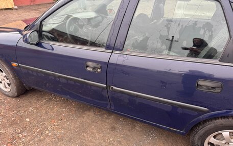 Opel Vectra B рестайлинг, 1998 год, 280 000 рублей, 13 фотография