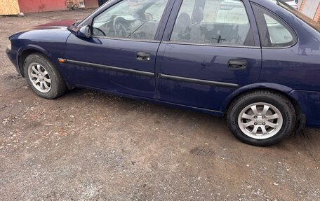 Opel Vectra B рестайлинг, 1998 год, 280 000 рублей, 14 фотография