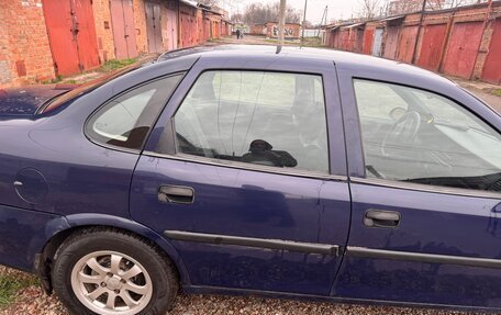 Opel Vectra B рестайлинг, 1998 год, 280 000 рублей, 21 фотография