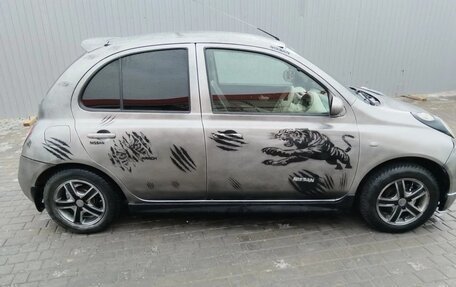 Nissan March III, 2002 год, 390 000 рублей, 6 фотография