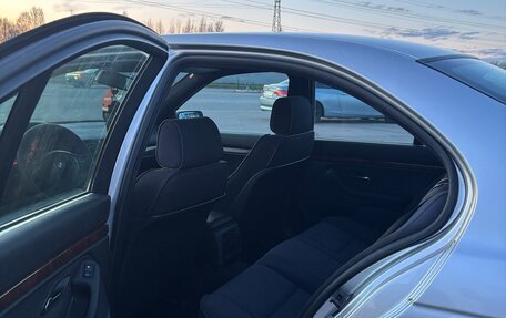 BMW 5 серия, 2001 год, 750 000 рублей, 7 фотография