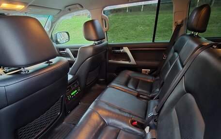 Toyota Land Cruiser 200, 2012 год, 4 299 000 рублей, 14 фотография