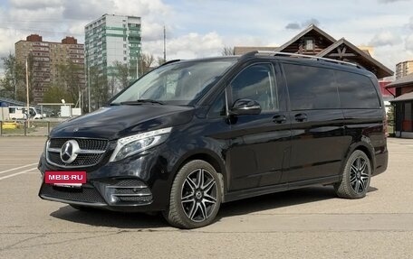 Mercedes-Benz V-Класс, 2019 год, 6 550 000 рублей, 2 фотография