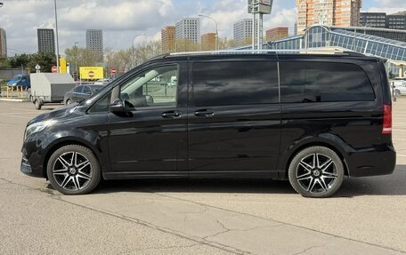 Mercedes-Benz V-Класс, 2019 год, 6 550 000 рублей, 10 фотография