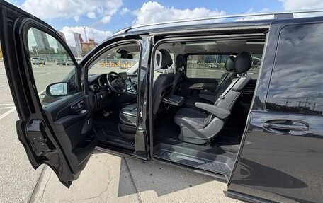 Mercedes-Benz V-Класс, 2019 год, 6 550 000 рублей, 24 фотография