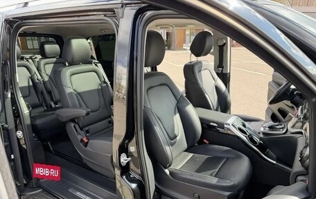 Mercedes-Benz V-Класс, 2019 год, 6 550 000 рублей, 19 фотография