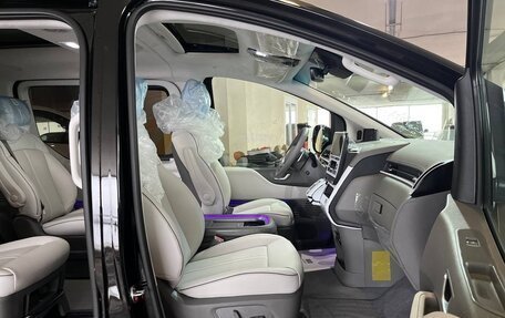 Hyundai Staria, 2025 год, 7 700 000 рублей, 22 фотография